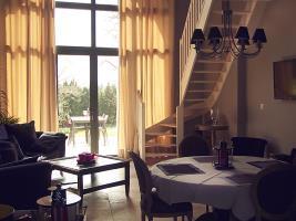 Готель Le Chateau Des Cinq Cantons Карпантра Екстер'єр фото